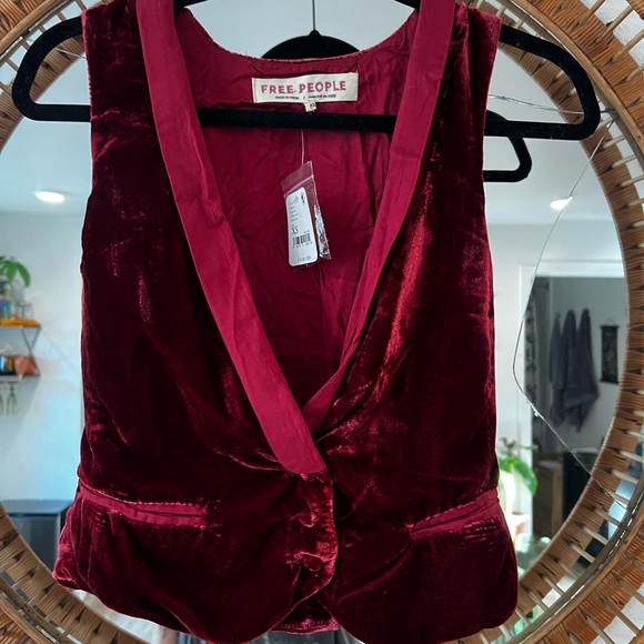 Free People Tops - She’s a Star Velvet Vest